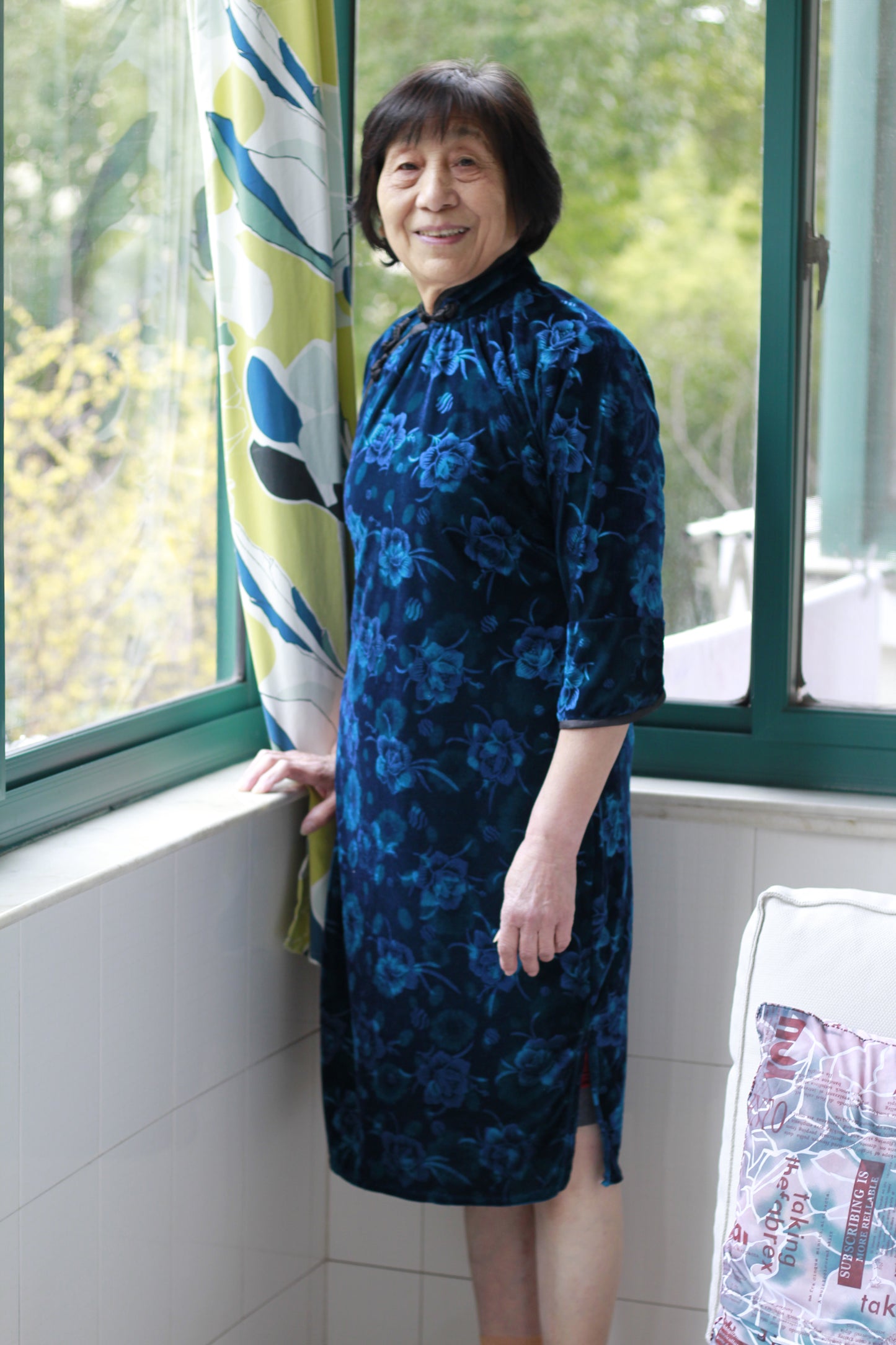 Digital Sewing Pattern: Vintage-Inspired Qipao Sewing Pattern – Flat-Cut, Mid-Length Sleeve, Knee-Length, Side-Closure with Mandarin Collar