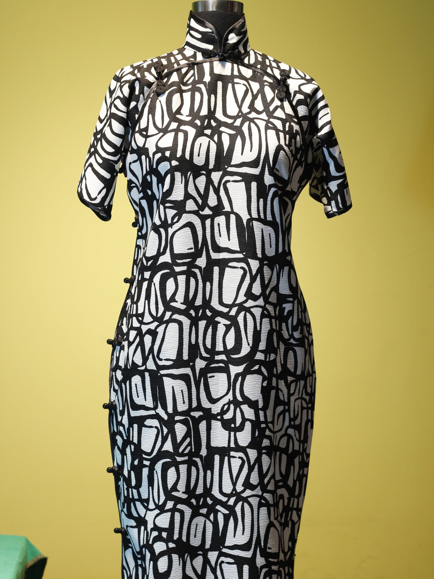 Digital Sewing Pattern of Double Diagonal Plackets Cheongsam Gown