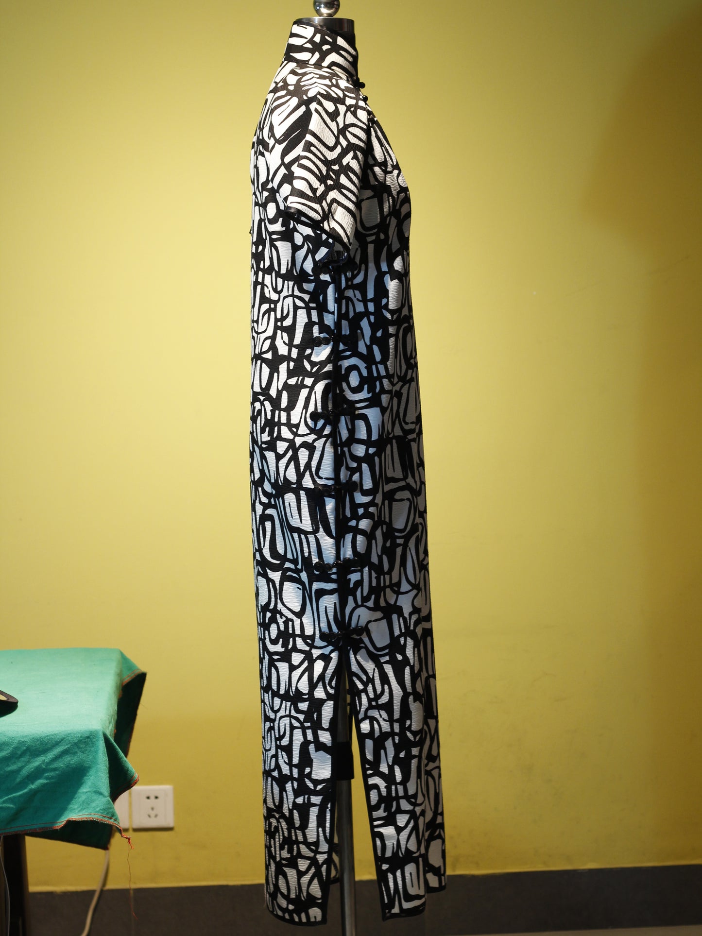 Digital Sewing Pattern of Double Diagonal Plackets Cheongsam Gown